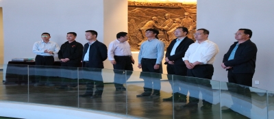 省委组织部研究室四级调研员岳鹏一行莅临雷火竞技网站开展专题调研